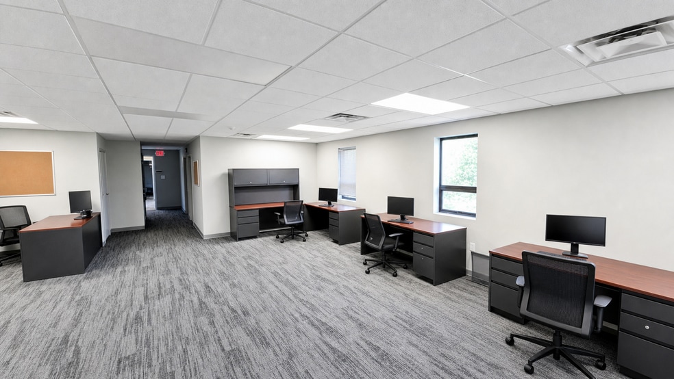 More Photos Of 801 Primos Ave, Folcroft Manufacturing For Lease