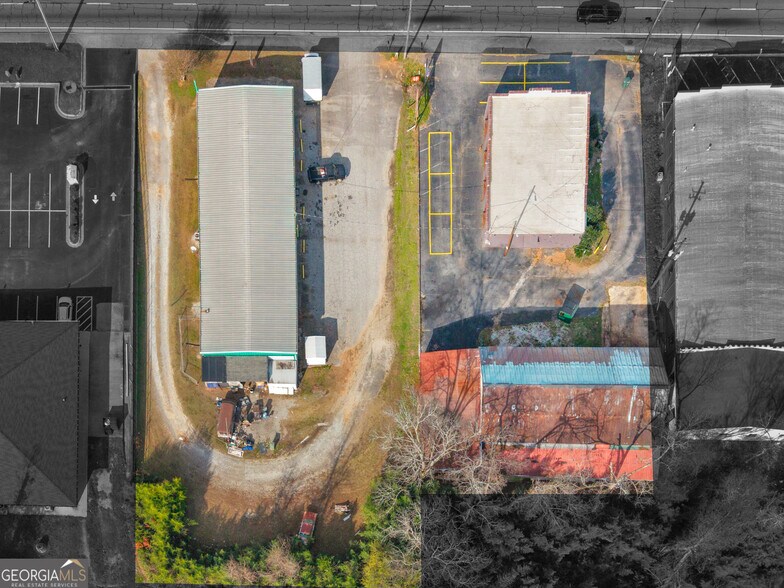 More Photos Of 1300 W Taylor St, Griffin General Retail For Sale