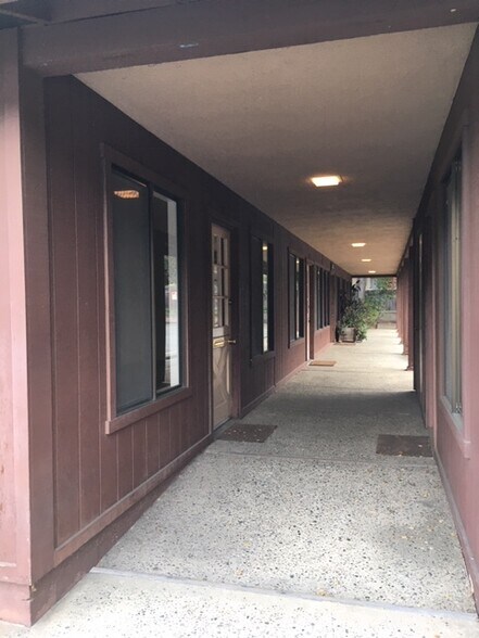 More Photos Of 6 Del Fino Pl, Carmel Valley Office For Sale