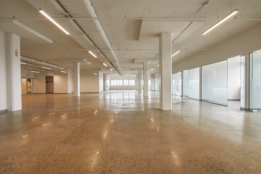 More Photos Of 90 Rue Beaubien O, Montréal Office For Lease