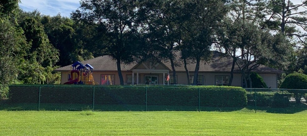 Primary Photo Of 1986 Citrona Dr, Fernandina Beach Daycare Center For Lease