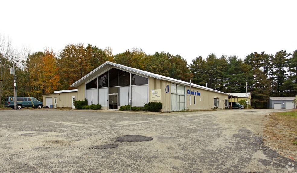 Primary Photo Of 44 Strawberry Ave, Lewiston Warehouse For Lease