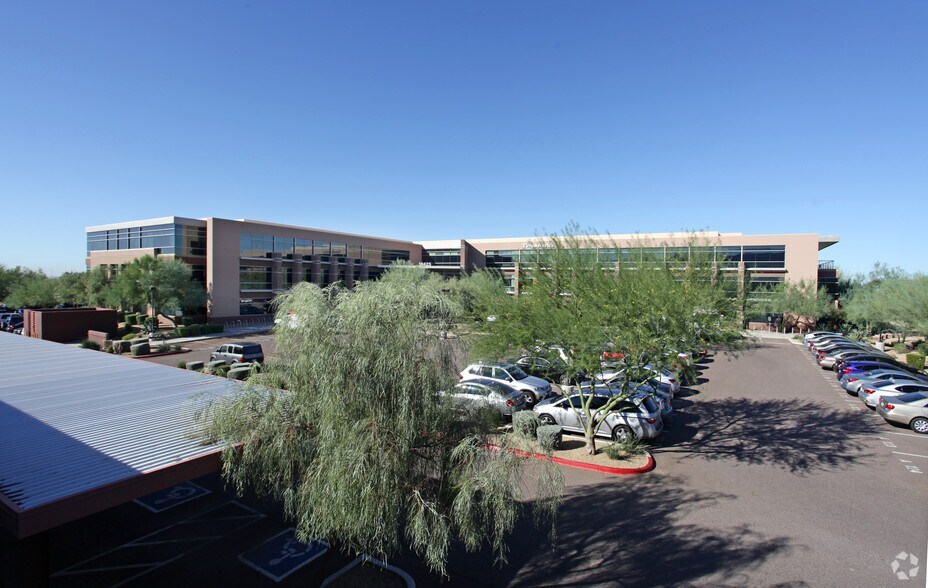 More Photos Of 16552 N 90th St, Scottsdale Unknown For Lease