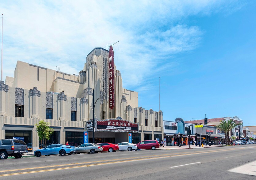 More Photos Of 6710-6720 Pacific Blvd, Huntington Park Health Club For Lease