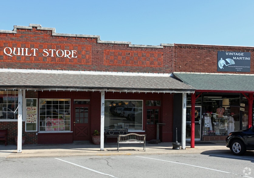 Primary Photo Of , Carrollton General Retail For Sale