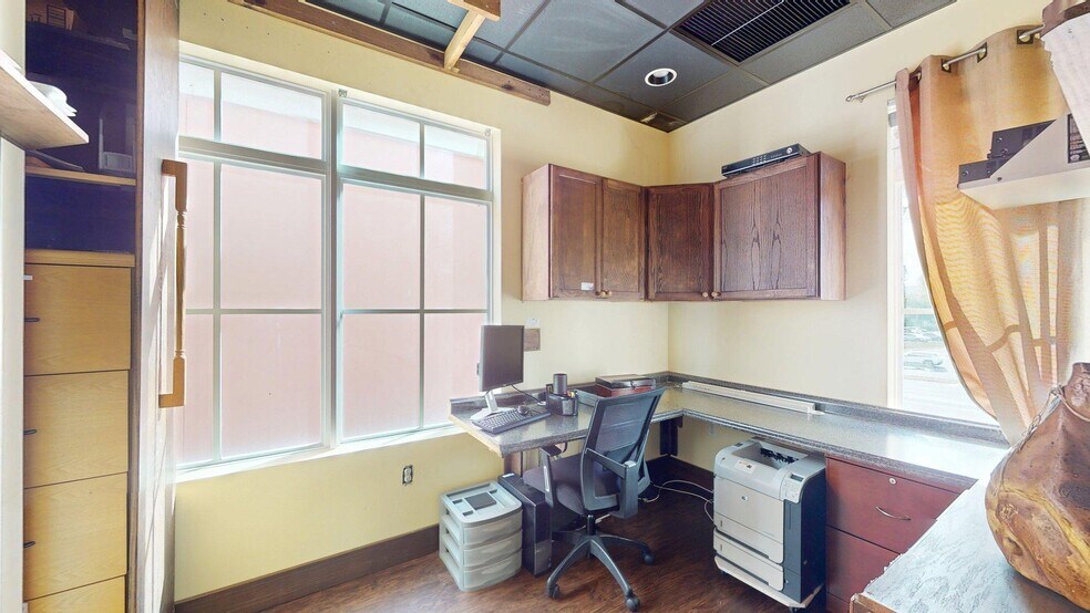 More Photos Of 3983 Destination Dr, Osprey Storefront Retail Office For Sale