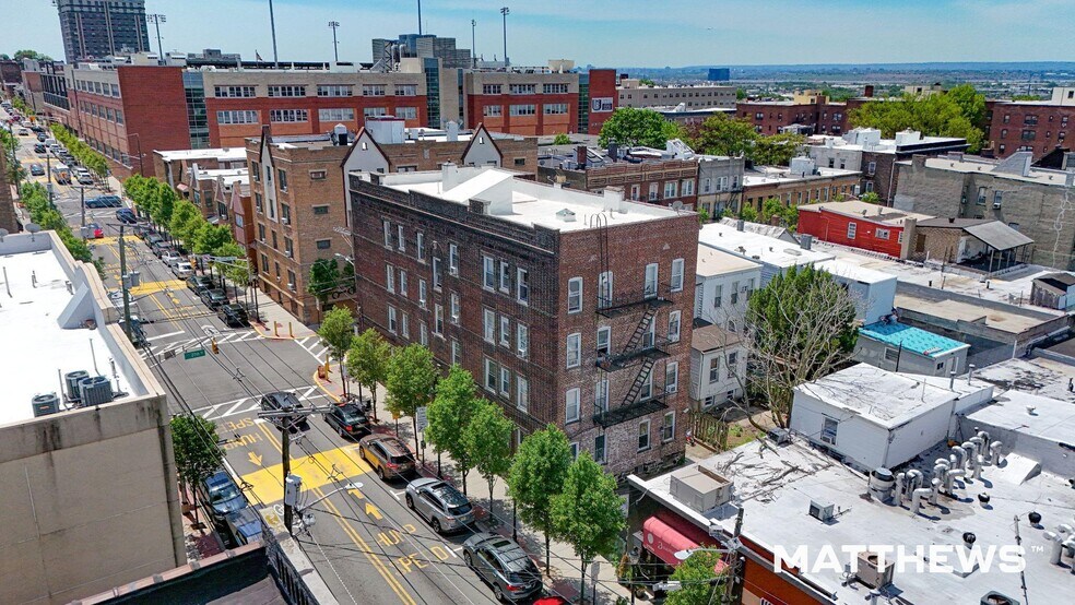 More Photos Of 2705 Summit Ave, Union City Multifamily For Sale