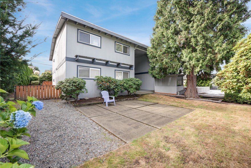 More Photos Of 324 6th Ave S, Kirkland Apartments For Sale