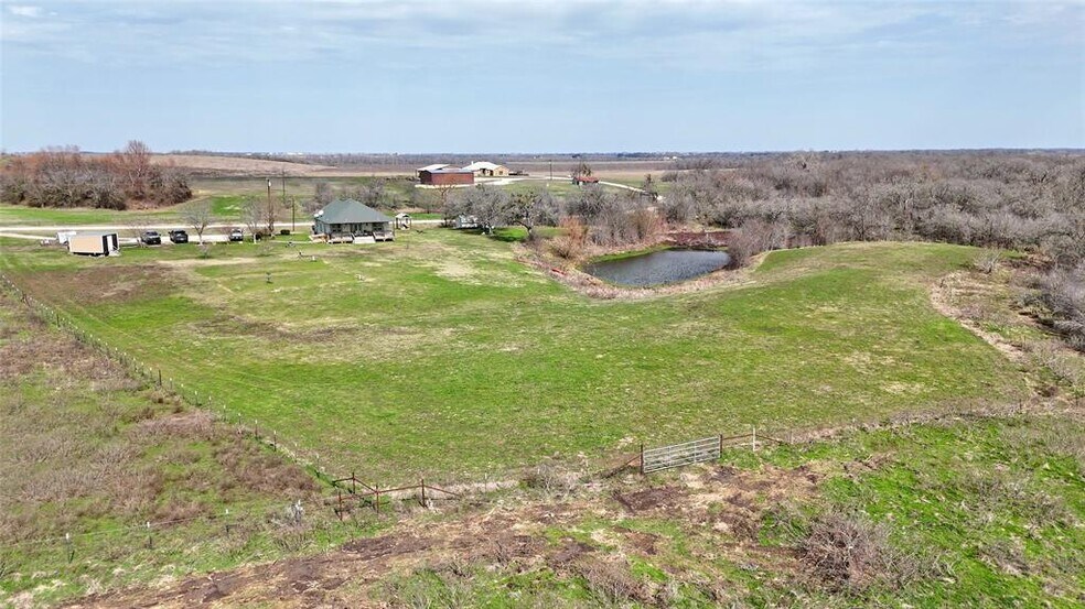 More Photos Of TBD County Road 471 rd, Thrall Land For Sale