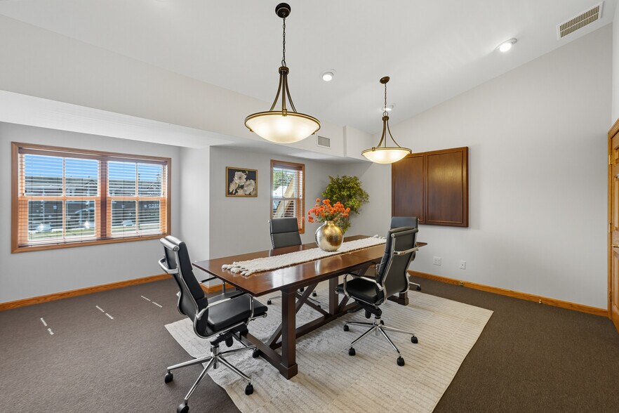 More Photos Of 10130-10134 Colvin Run Rd, Great Falls Medical For Sale