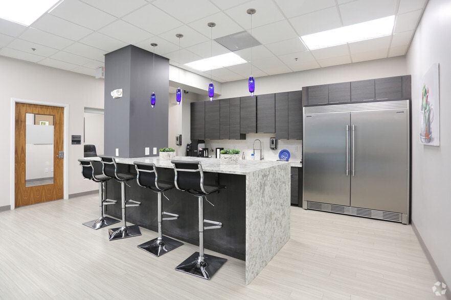 More Photos Of 101 S Elm St, Greensboro Office For Lease