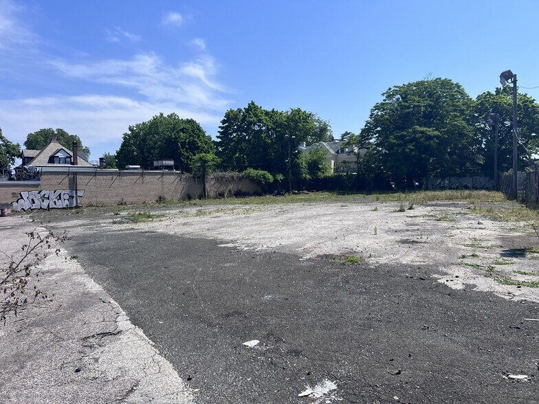 More Photos Of 6701 Old York Rd, Philadelphia Land For Lease