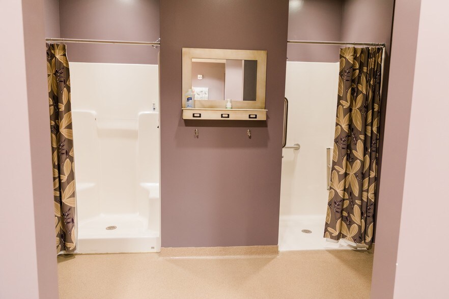 More Photos Of 5110 Edison Ave, Colorado Springs Office For Sale