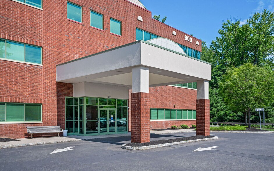 More Photos Of 800 Bunn Dr, Princeton Medical For Lease
