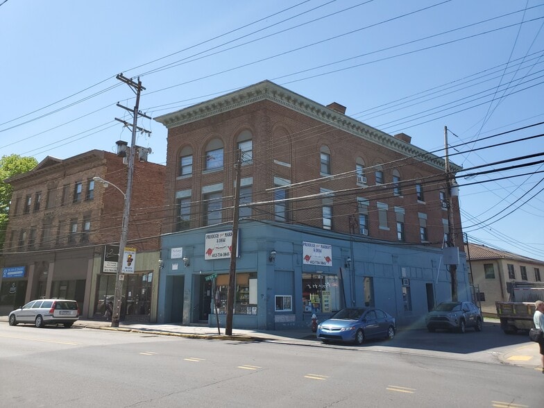 More Photos Of 471 Lincoln Ave, Bellevue Storefront Retail Residential For Sale