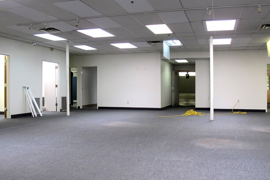 More Photos Of 1967 S 300 W, Salt Lake City Warehouse For Lease