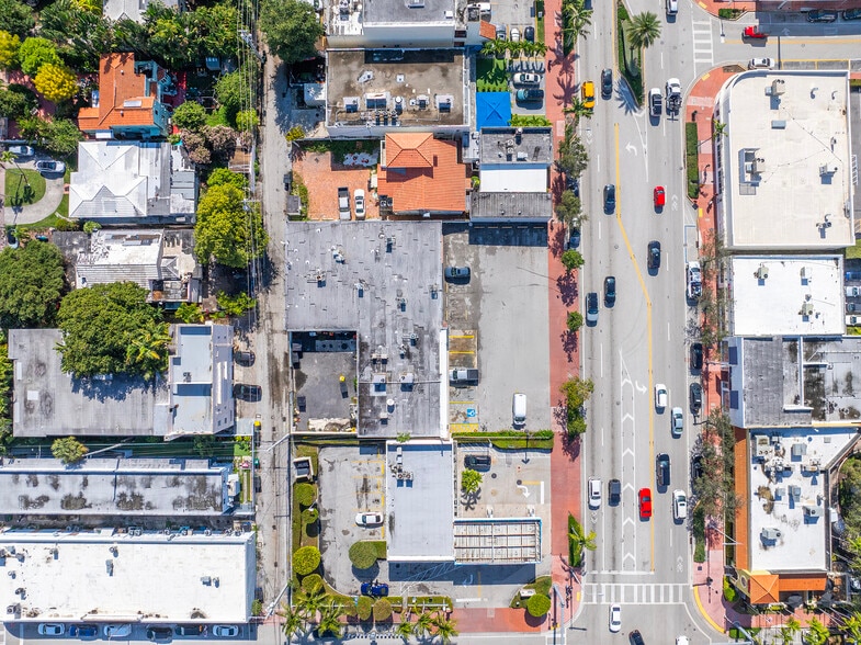 More Photos Of 1445 Alton Rd, Miami Beach General Retail For Lease