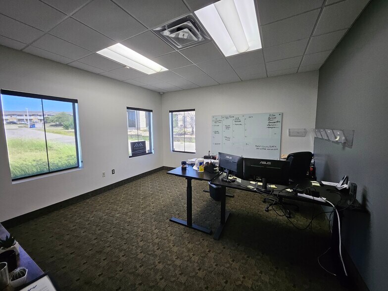 More Photos Of 8502 Huebner Rd, San Antonio Medical For Sale