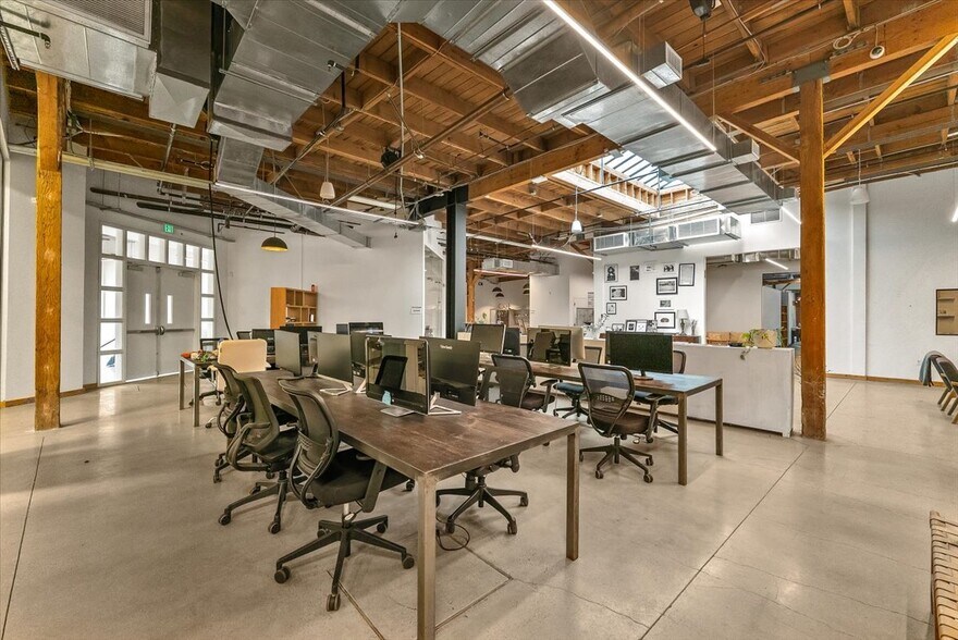 More Photos Of 308-312 S Alameda St, Los Angeles Office For Lease