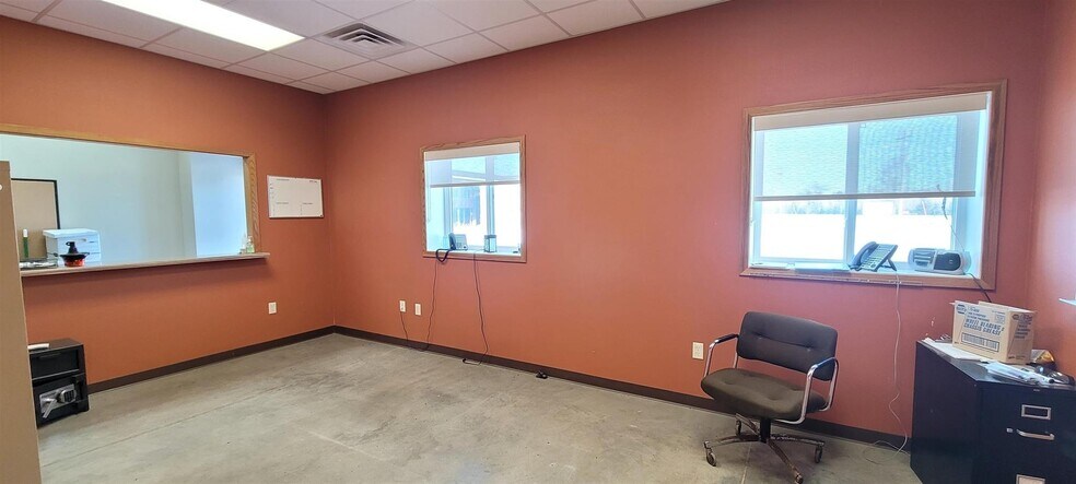 More Photos Of 9072 County Road BB, Plainfield Warehouse For Sale