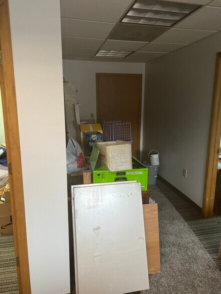 More Photos Of 350 Garfield Ave, Duluth Warehouse For Lease