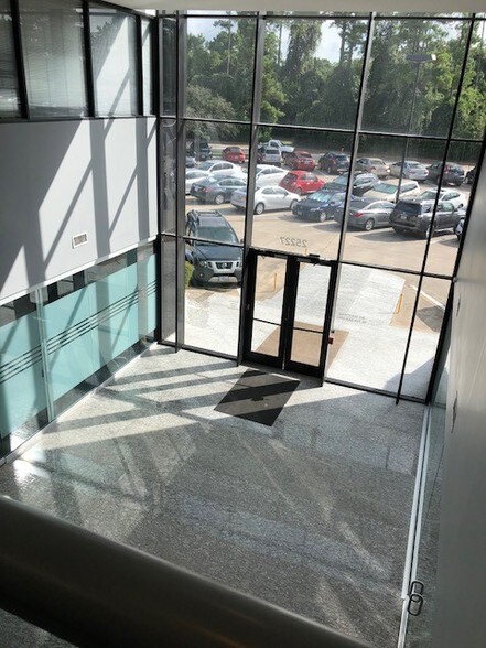 More Photos Of 25227 Grogans Mill Rd, The Woodlands Office For Lease