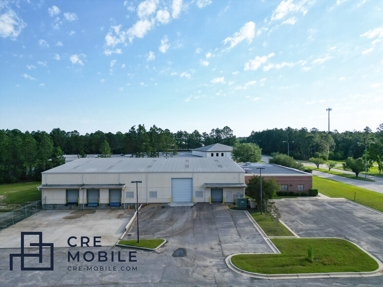 More Photos Of 5640 Commerce Blvd E, Mobile Warehouse For Lease