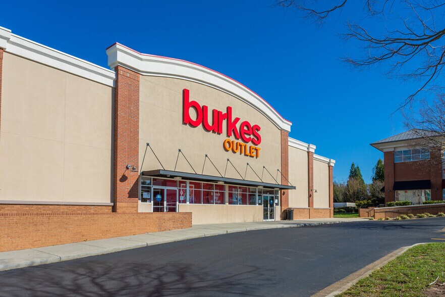 More Photos Of 4780 Hickory Blvd, Granite Falls Unknown For Lease