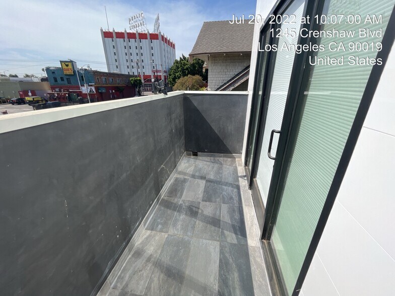 More Photos Of 1245 Crenshaw Blvd, Los Angeles Apartments For Sale