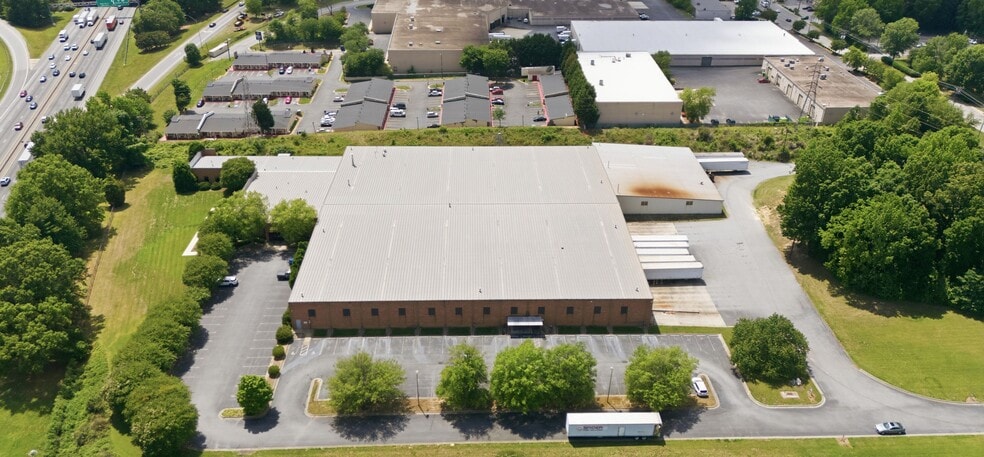 More Photos Of 200 E Meadowview Rd, Greensboro Manufacturing For Lease