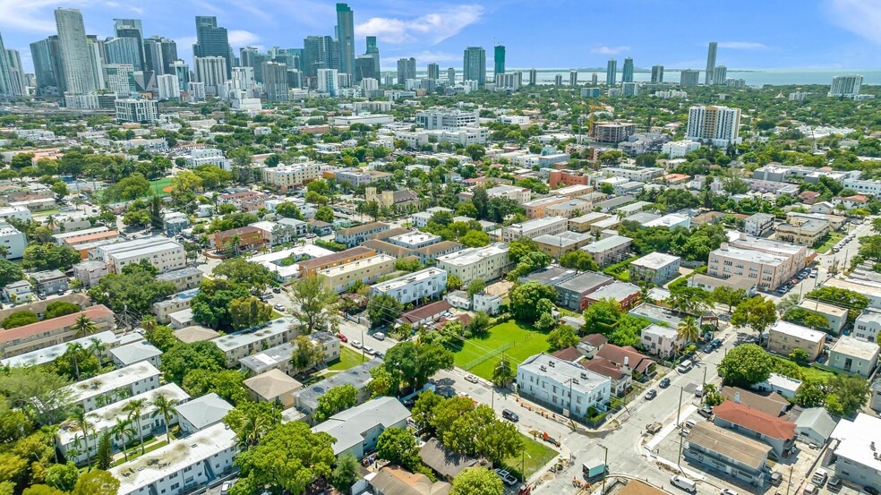 More Photos Of 956-964 SW 3rd st, Miami Multifamily For Sale