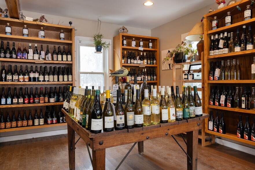 More Photos Of 5059 US Highway 209, Accord Storefront Retail Residential For Sale