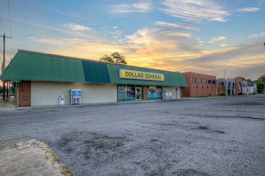 More Photos Of 201 Clayton Ave, Poteau Freestanding For Sale