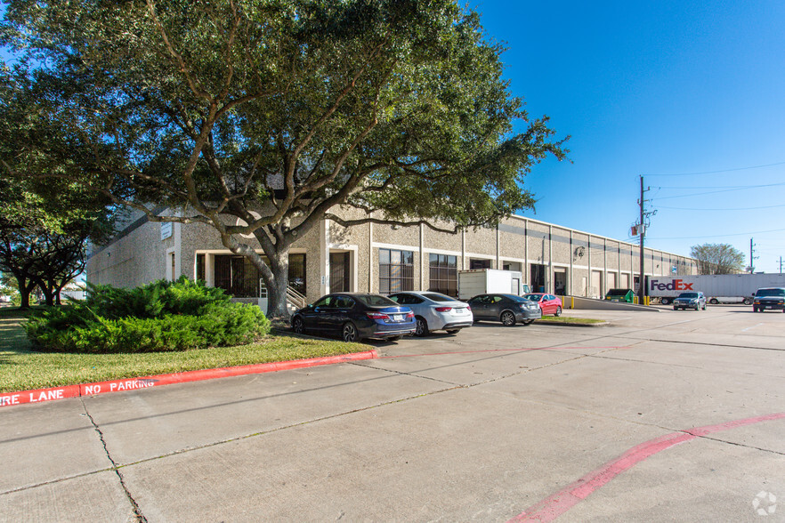 Primary Photo Of 7240 Brittmoore Rd, Houston Unknown For Lease