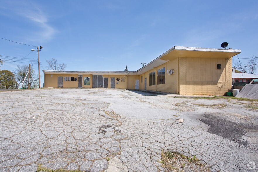 Primary Photo Of 720-726 SW Pryor St, Atlanta Restaurant For Sale