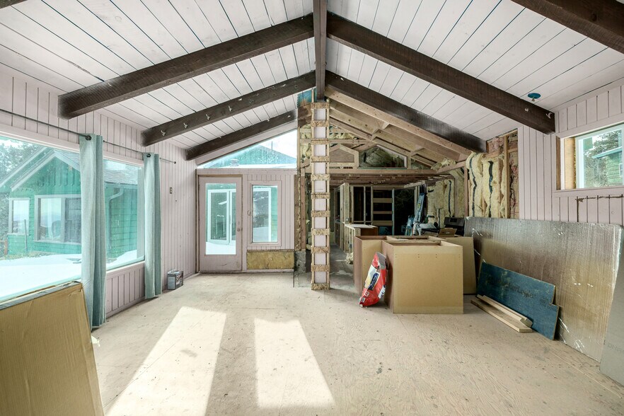 More Photos Of 8537 S Doubleheader Ranch Rd, Morrison Specialty For Sale