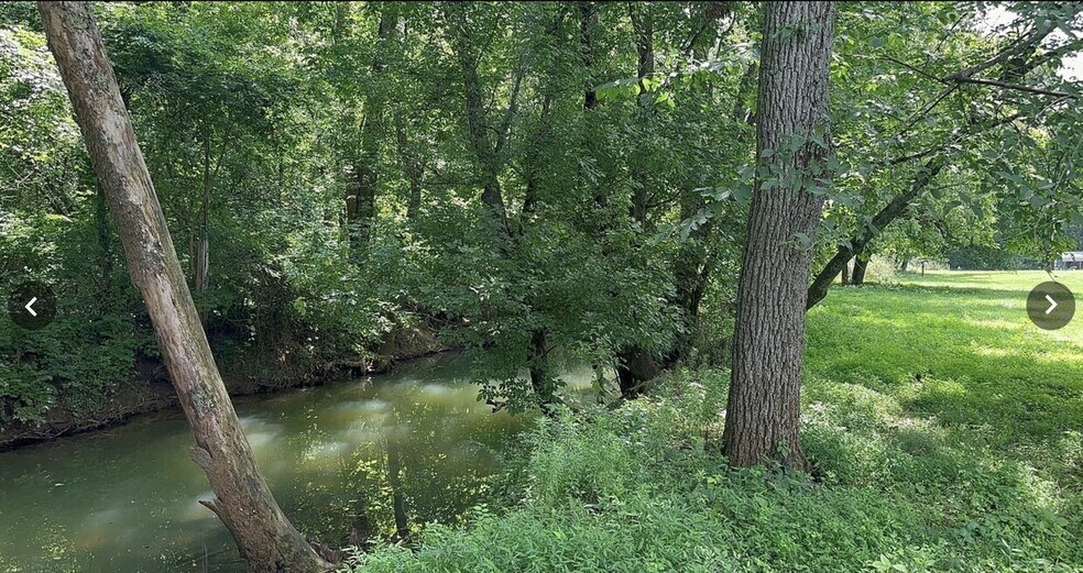 More Photos Of 1770 Morgantown Rd, Bowling Green Specialty For Sale