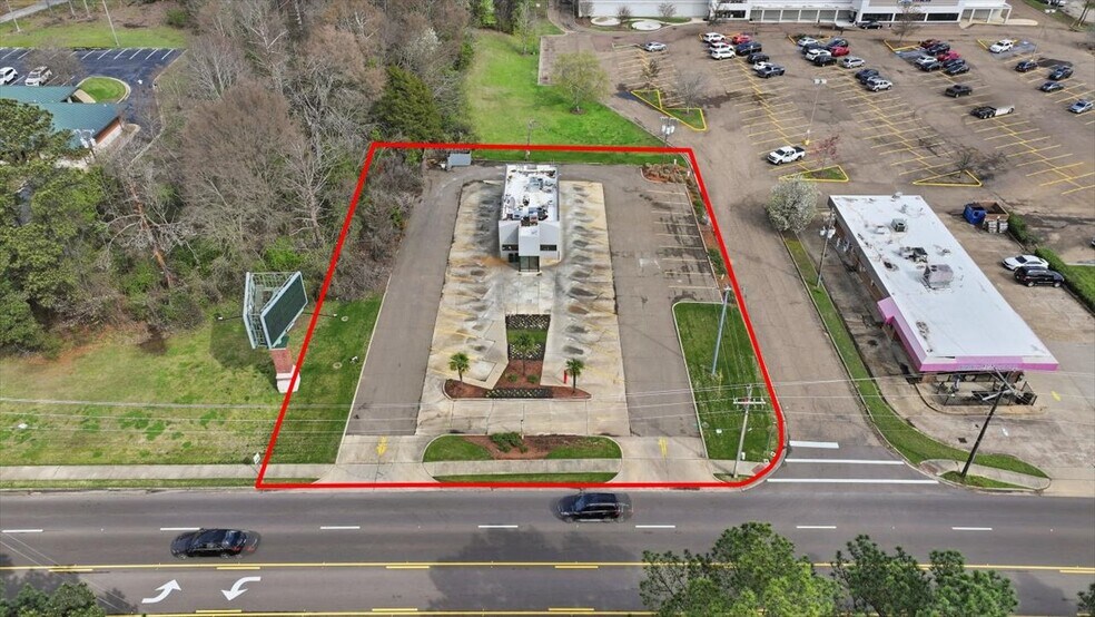 Primary Photo Of 1900 E County Line Rd, Ridgeland Fast Food For Sale