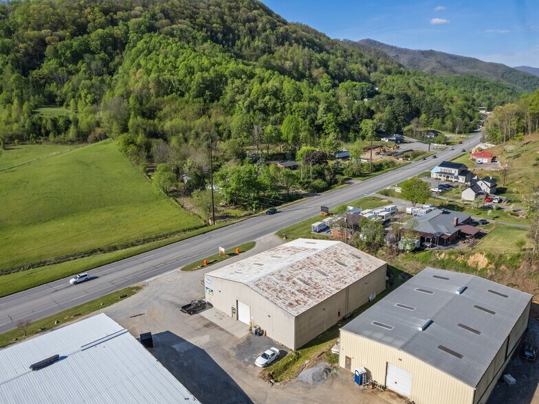 More Photos Of 2466 Dellwood Rd, Waynesville Auto Repair For Sale