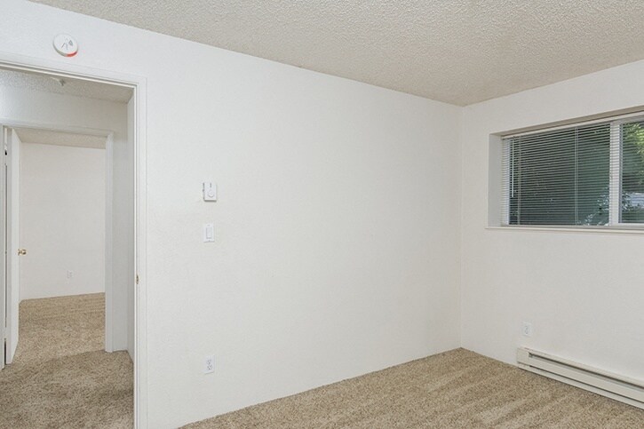 More Photos Of 440 NW 23rd St, Corvallis Apartments For Sale