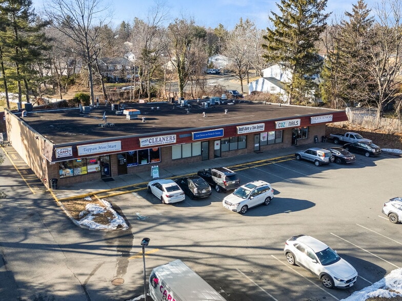 More Photos Of 362-374 Western Hwy, Tappan Freestanding For Lease