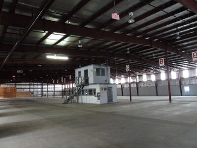 More Photos Of 77 Merrimack St, Concord Warehouse For Lease