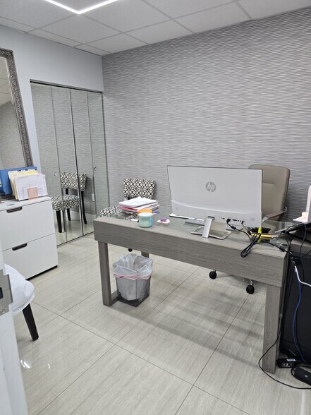 More Photos Of 4696 NW 74th Ave, Miami Industrial For Lease