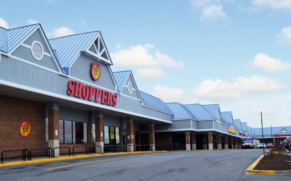 Primary Photo Of 5848-5870 Silver Hill Rd, District Heights Unknown For Lease
