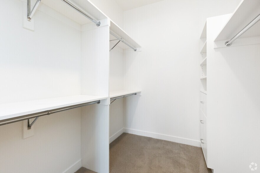 More Photos Of 1200 S Broadway, Los Angeles Apartments For Lease