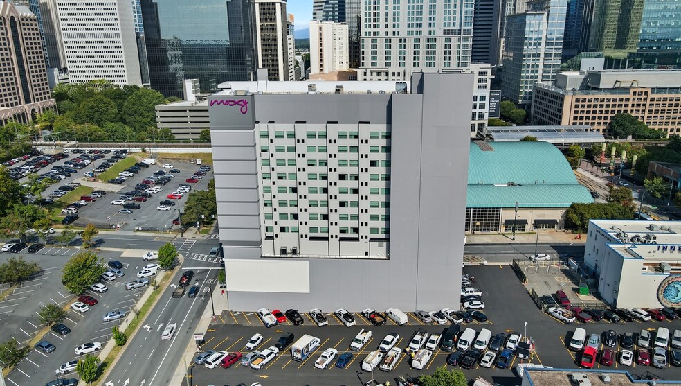 More Photos Of 125 S Brevard St, Charlotte Hotel For Lease