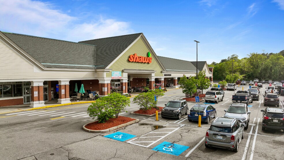 More Photos Of 35 Columbia Rd, Hanover General Retail For Lease