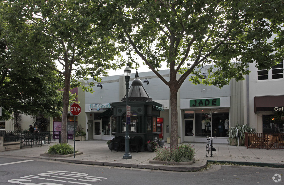 Primary Photo Of 1128-1134 Pacific Ave, Santa Cruz Storefront For Lease