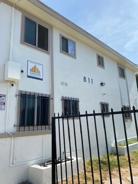 Primary Photo Of 811 W 97th St, Los Angeles Apartments For Sale