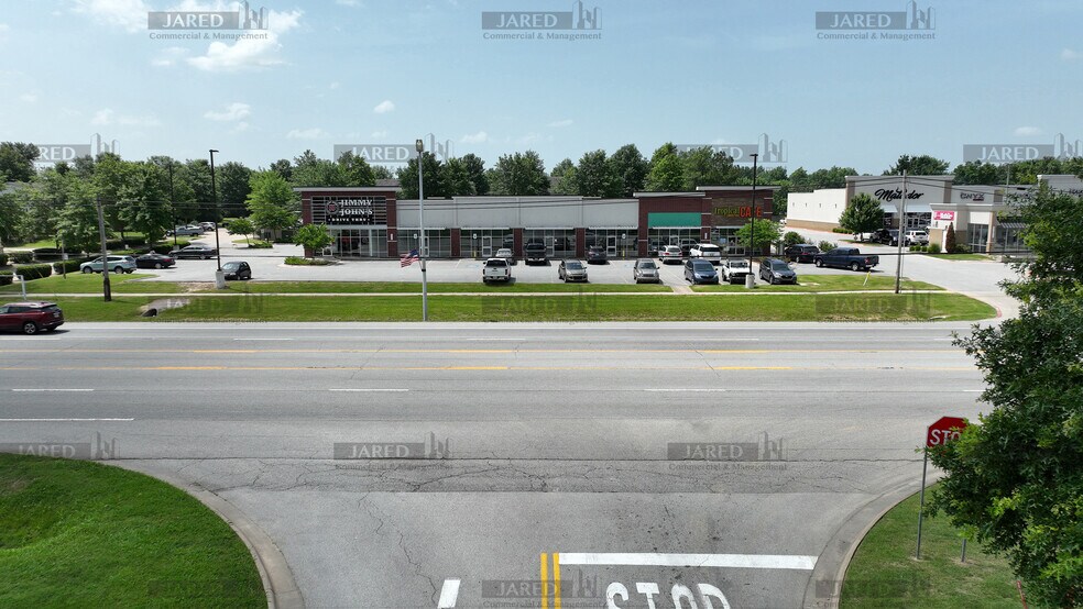 More Photos Of 3200 E US-412 Hwy, Siloam Springs Storefront Retail Office For Lease